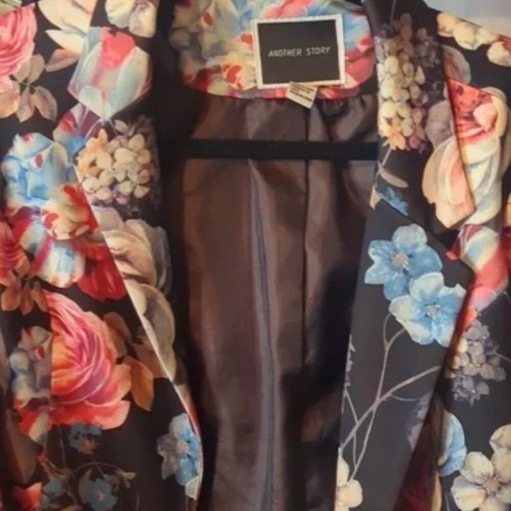 Floral 3/4 sleeve blazer 'Another Story'